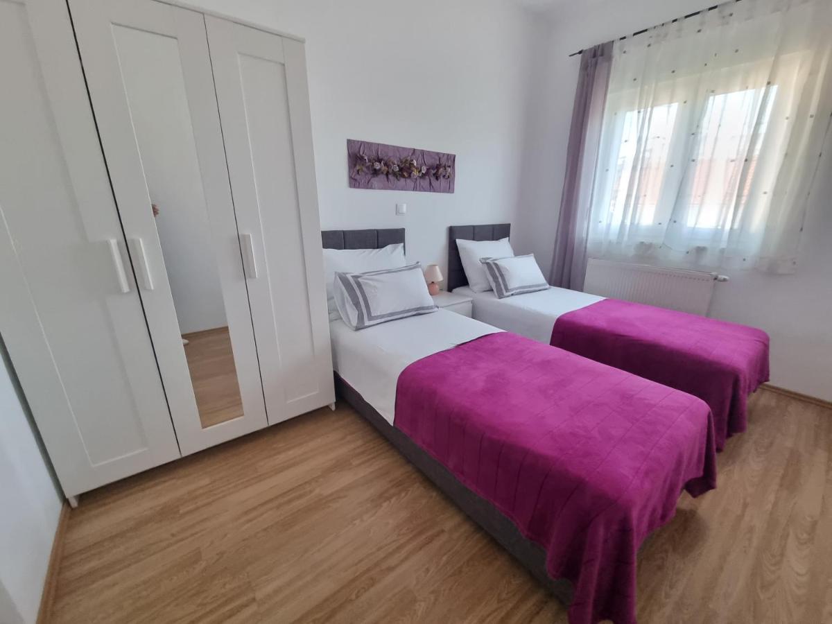 Apartmani Stadion 扎达尔 外观 照片